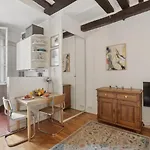 Bnbnook - Modern Comfort By The Seine & Notre-Dame